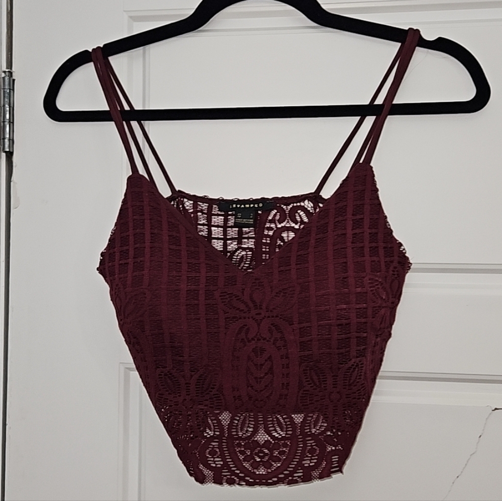 Revamped Lace Cropped Tank